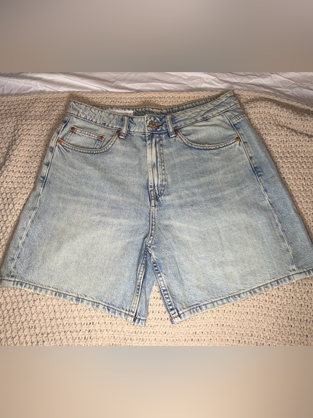 Light Blue Denim Mid Rise Jeans Shorts